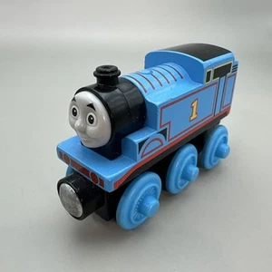 Wooden Railway Thomas and Friends Train Tank Engine Blue GGG29 - Picture 1 of 10