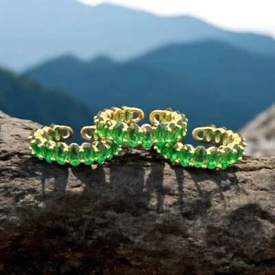 Anillo ajustable de oro, anillo, 18k, piedras de color esmeralda, ajuste de banda de eternidad Foto 1 de 3