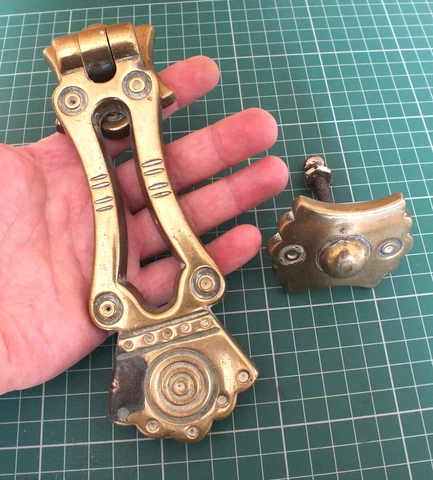 RECLAIMED VICTORIAN SOLID BRASS DOOR KNOCKER Cover