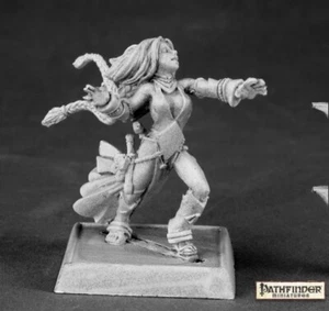 SEONI, ICONIC FEMALE SORCERESS Reaper Miniatures Pathfinder REM60009 D&D - Picture 1 of 4
