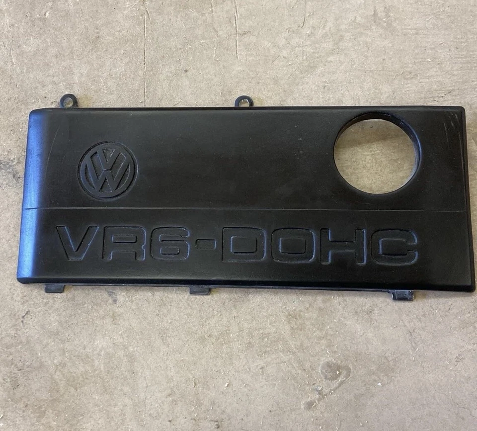 New Mk3 Golf Vento Corrado B3B4 Passat VR6 DOHC 12V AAA Engine Cover 021133286B - Image 1 of 1