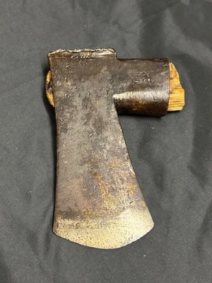 Cabeza de hacha vintage con cuello Sater Suecia | Hacha sueca rara | Herramienta escandinava Foto 1 de 4