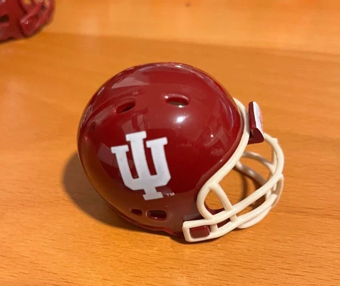 Riddell Pocket Pro football helmet Indiana Hoosiers REVOLUTION white facemask Cover