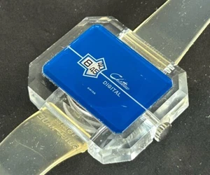 Reloj vintage Chateau Jump Dial Lucite esfera azul - Imagen 1 de 9