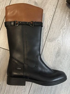 Clark’s Girls Real Leather Boots Size 1 UK/33EU - Picture 1 of 6