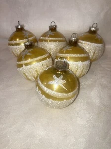 Set 6 West Germany DBGM Mica Glitter Plastic Cap Christmas Ornaments Snowflake - Picture 1 of 4