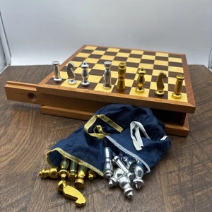 Moderno juego de ajedrez de 10 pulgadas piezas de metal - Imagen 1 de 12