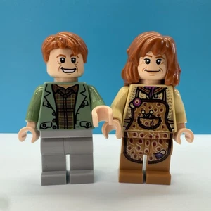 Lot LEGO Molly & Arthur Weasley Minifigures Harry Potter Burrow hp089 hp088 4840 - Picture 1 of 5