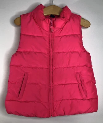 Chaleco ligero acolchado rosa Gap Girl talla 4T Foto 1 de 4