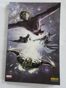 MARVEL UNIVERSE  N° 19 -- EDITION COLLECTOR VARIANT  - tirage limité -- SERIE V1 - Picture 1 of 7