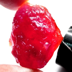 154.65Ct. Natural Gemstone Ruby Rough Pinkish Red Large Size! Mine Mozambique - Picture 1 of 7