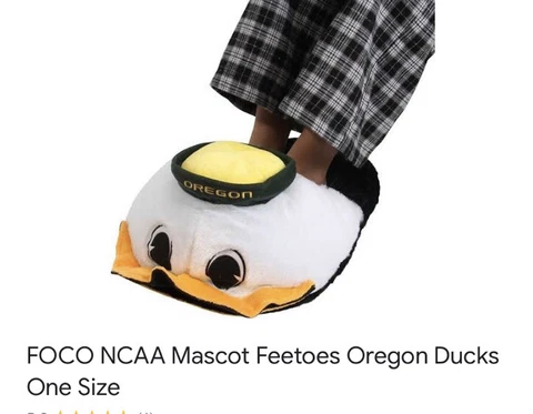 NEW & SEALED OREGON DUCKS FEETOES SLIPPERS Unisex Mens Womens One Size Fits All Cover