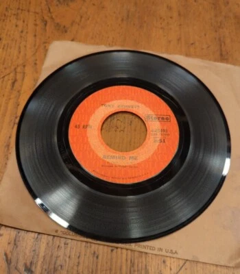 The Riviera Remind Me Tony Bennett Columbia 45 RPM Vinyl Record - Image 1 of 3