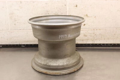 1997 Kawasaki Bayou 220 KLF220A REAR WHEEL RIM D3 Foto 1 de 4