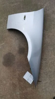 07 08 09 10 11 12 BMW 328I E90 GUARDABARROS DERECHO PLATEADO Foto 1 de 3