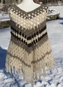 Mexican Wool Poncho de Lana Chiapas Natural Brown Grey Gray Fringed Crochet 601