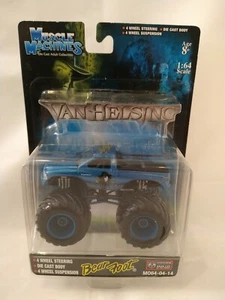 Muscle Machines Van Helsing BEAR FOOT 1:64 Scale   - Picture 1 of 3