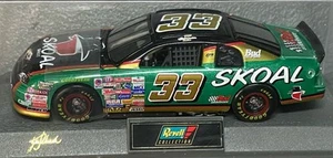 REVELL COLLECTION 1/43 KEN SCHRADER SKOAL BUD SHOOTOUT 1998 Chevy Monte Carlo - Foto 1 di 15