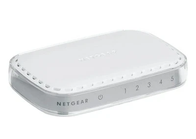 NETGEAR 5 Port Gigabit Ethernet Switch (GS605NA) - Image 1 of 4