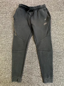 Nike Tech Fleece Sweatpants Mens Small Black Drawstring Joggers - Picture 1 of 21