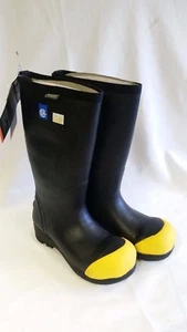 * NWOB Bogs Men's Black Food Waterproof Steel Toe High Work Boot, Mens 6 Wom 8 - Picture 1 of 10