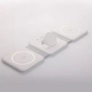 L&I 3-in-1 Wireless MagSafe Foldable Travel Fast charging station For iPhone - Picture 1 of 9