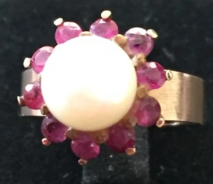 Solid 14K Yellow Gold Pearl Ruby Ring Size K 1/2 (50.6mm) Pearl size 7mm x 7mm - Picture 1 of 5
