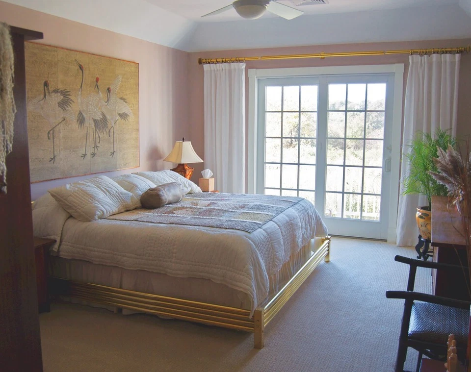 CAMA ENVOLVENTE DE LATÓN - Moderna de mediados de siglo Foto 1 de 4