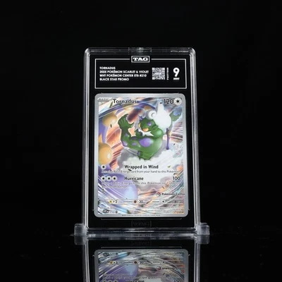 Tag 9 Tornadus - 210 (Pokemon Center Exclusive) 210 Sv: Scarlet & Violet Promo - Bild 1 von 2