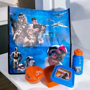 Star Wars Lunch Bag With 4 Pc Snack Tote Set Chewbacca Finn Poe R2-D2 C-3PO - Picture 1 of 11