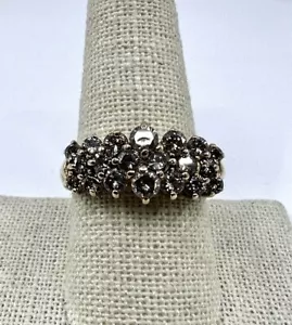 Lady's Diamond Cluster Ring 16 Diamonds 1.58 Carat T.W. 14K Yellow Gol (I-44522) - Picture 1 of 7