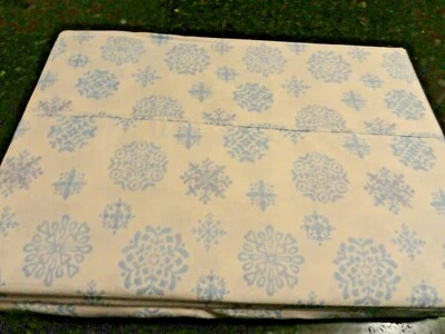 Nuevo DIVERTIDO VACACIONES Invierno AZUL COPOS DE NIEVE ~ 3 piezas DOBLE Hoja de Microfibra Aspecto de Navidad Foto 1 de 4