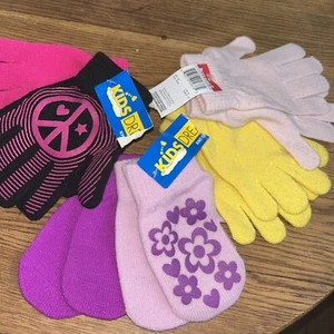 6 Pairs Girls Gloves And Mittens  - Picture 1 of 1