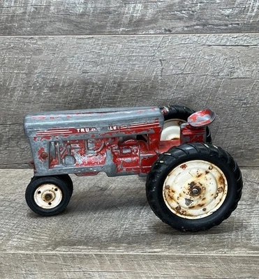 Vintage Carter Tru Scale Tractor 1/16 for Parts/Restoration - Estate Find! - Image 1 of 4
