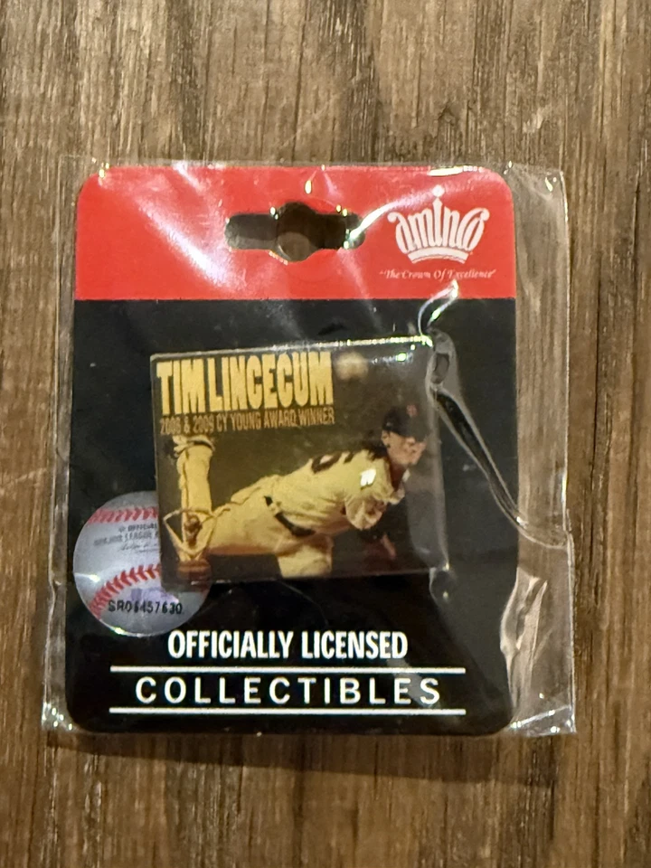Tim Lincecum CY Young Award 2008 2009 San Francisco Giants MLB Lapel Pin MORE - Image 1 of 1