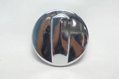 SUZUKI 1969 TC305 T500 T305 T350 GAS FUEL TANK CAP NOS GENUINE 44210-36200 - Image 1 of 4