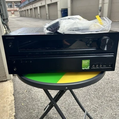 Receptor AV Onkyo TX-NR626 e pacote remoto - Imagem 1 de 4