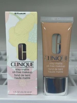 Clinique Stay-Matte Oil-Free Makeup / Foundation - CHOOSE SHADE - 1 fl.oz/30mL - Image 1 of 4