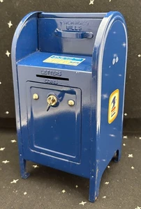 Ancienne banque boîte aux lettres Western Stamping Corp métal bleu USPS avec clé 7"x4" Corée - Photo 1/11