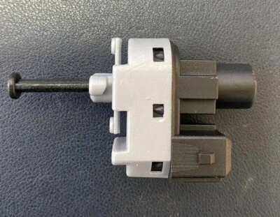 Interruptor de luz de freio SMP SLS248 NOVO - Imagem 1 de 4