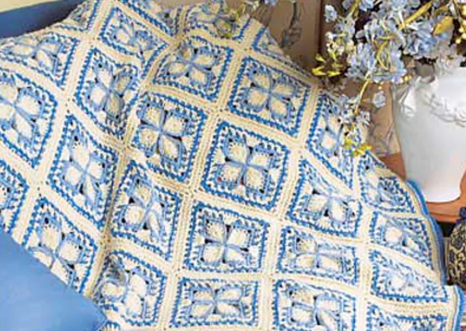 (207) Crochet Pattern - Granny Square Leaf Motif Baby Blanket or Afghan Throw - Image 1 of 1