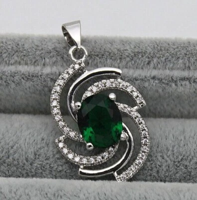 Bonito Collar Colgante Remolino Oro Blanco 18K Relleno Verde Ovalado y Transparente Circonita Circonita Foto 1 de 4