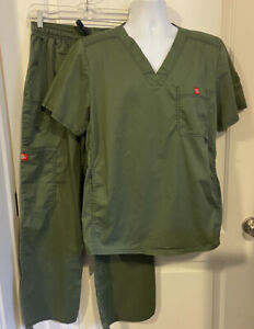 Dickies Medical Scrub Set - Style 81003 Pants/Top - Olive Green - Men's Size S