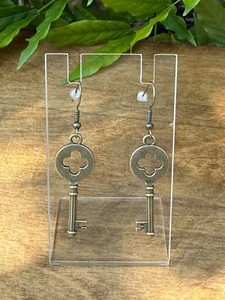 ALICE IN WONDERLAND KEY BRONZE EARRINGS BIRTHDAY ANNIVERSARY CHRISTMAS - Picture 1 of 3