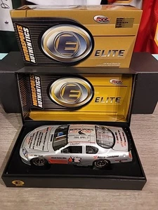 Dale Earnhardt Elite  1:24 2006 Monte Carlo SS Hall Of Fame 1/2333 - Picture 1 of 4