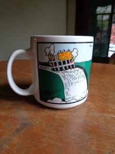 Vintage 1982 Far Side Mug - Crisis Clinic - Gary Larson - Picture 1 of 5