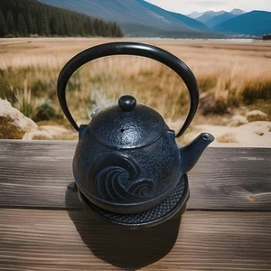 Teavana Blue And Black Waves Cast Iron Black Teapot w/ Coaster - Bild 1 von 10