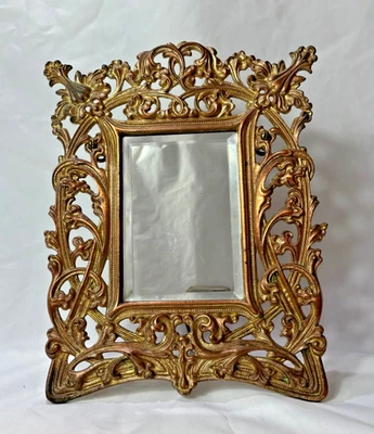 Antiguo marco de latón estilo rococó espejo mesa borde biselado caballete trasero Foto 1 de 4