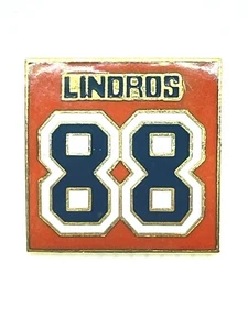  Spilla da collezione Eric Lindros #88 Philadelphia Flyers NHL Hockey Square - Foto 1 di 3
