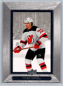 2023-24 Upper Deck Extended Series Bee Hive #BH-16 Tyler Toffoli - Picture 1 of 1